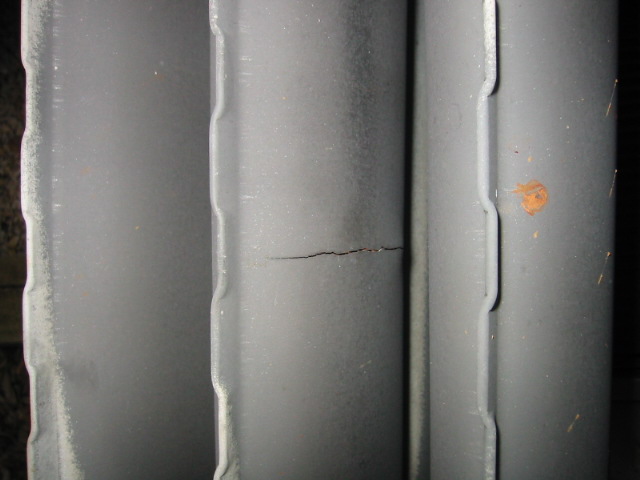 Cracked heat exchanger